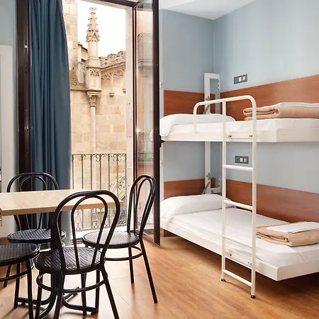 Πανσιόν Fernando 2*